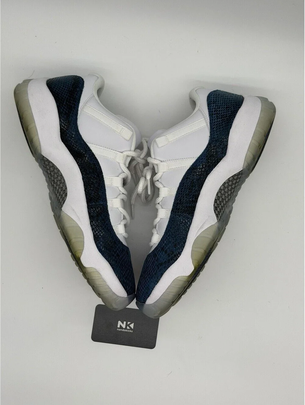 Air Jordan 11 Retro Low Snakeskin White Blue Men's Sneaker 2019 size 11.5M